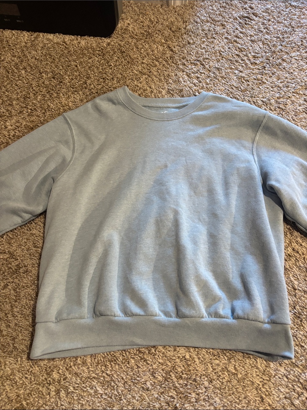 Hollister Women's Light Blue Crewneck Sweatshirt